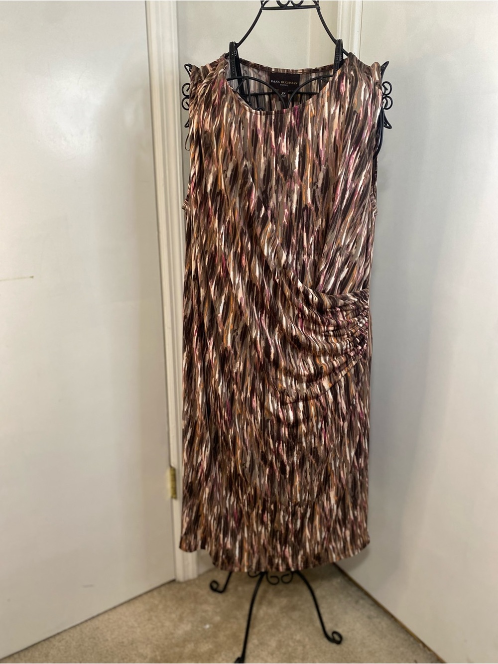 Dana Buchman Size 2X Abstract Print Sheath Midi Dress Sleeveless Ruched Stretch